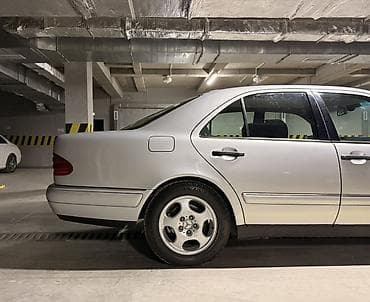 Продажа авто: Mercedes-Benz E-Class: 1999 г., 3.2 л, Автомат, Бензин, Седан — 10