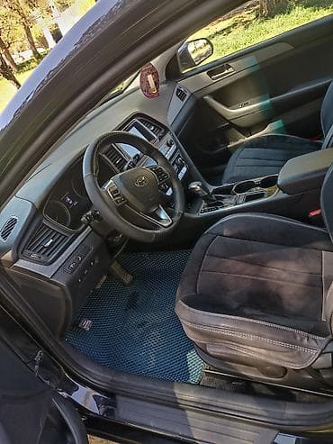 kia carnival: Hyundai Sonata: 2019 г., 2.4 л, Автомат, Бензин, Седан — 4