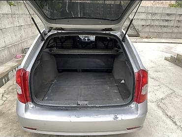 Chevrolet Lacetti: 2007 г., 1.6 л, Механика, Бензин, Универсал — 7