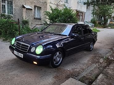 марч к 12: Mercedes-Benz E-Class: 1996 г., 3.2 л, Автомат, Бензин, Седан — 4