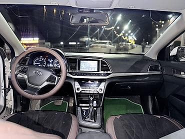 mercedes e200: Hyundai Avante: 2016 г., 1.6 л, Автомат, Бензин, Седан — 6