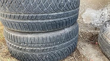 Диски: Шины 245 / 40 / R 19, Лето, Б/у, Пара, Легковые, Корея, Kumho — 1