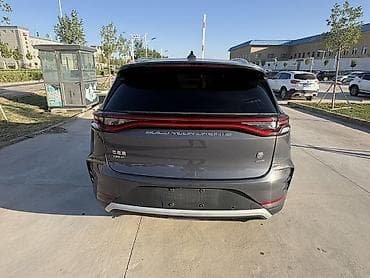 BYD Song Plus: 2023 г., 1.5 л, Автомат, Гибрид, Кроссовер — 4