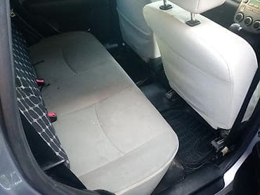 панель 2107: Mazda Verisa: 2005 г., Автомат, Бензин, Хэтчбэк — 9