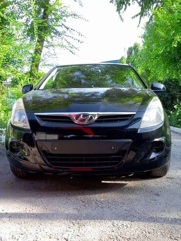 авто аванте: Hyundai i20: 2010 г., 1.4 л, Автомат, Бензин, Хэтчбэк — 1