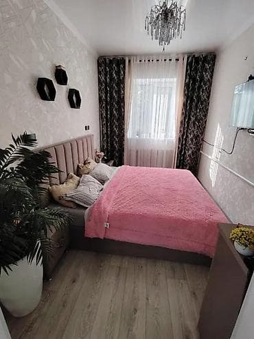3 3: 🏡 Продается дом с двумя домами на участке в селе Аламедин! 📍 Адрес — 10