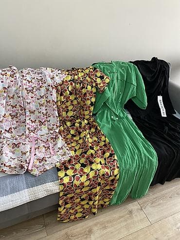 белый пуховик: Женский комбинезон Nocturne + летний комплект с шортами (бабочки) 1) — 1