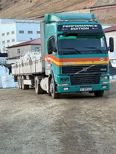 авто будка: Тягач, Volvo, 1998 г., Бортовой — 3