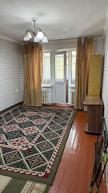 osh flat: 2 комнаты, 46 м², Юбилейка 104 серия, 3 этаж, Старый ремонт — 1