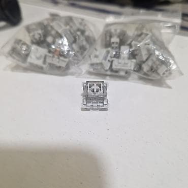 Компьютеры, ноутбуки и планшеты: Продаю 30 шт LEOBOG Graywood V3 Популярные линейные свитчи: Лёгкие — 2