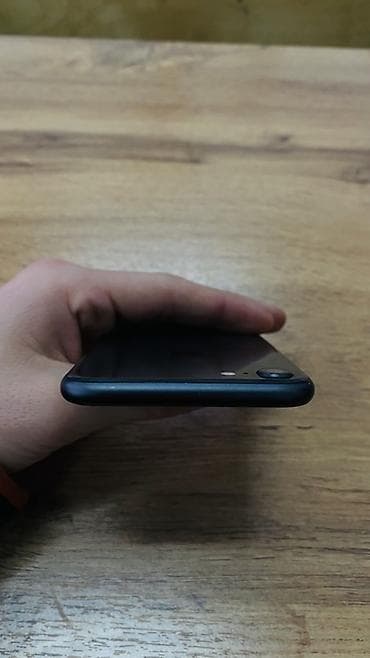 Аудиотехника: IPhone 8, Колдонулган, 64 ГБ, Jet Black, Каптама, 88 % — 6