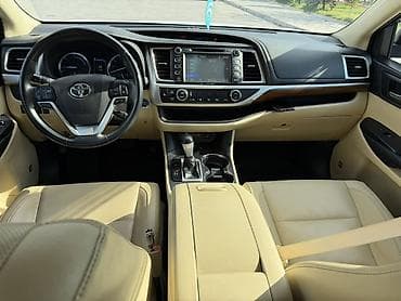 Toyota Highlander: 2019 г., 3.5 л, Вариатор, Гибрид, Кроссовер — 6
