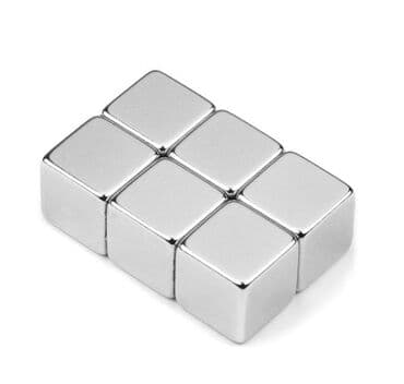 Магнит 10х10х10
Длина L: 10 мм
Ширина W: 10 мм
Толщина T: 10 мм at lalafo.kg Магнит 10х10х10
Длина L: 10 мм
Ширина W: 10 мм
Толщина T: 10 мм