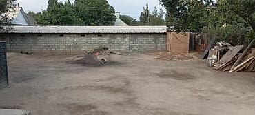 Үйлөр: Достуктан уй сатылат Кут конушуна жакын уй чон полтора этаж участок 5 — 5