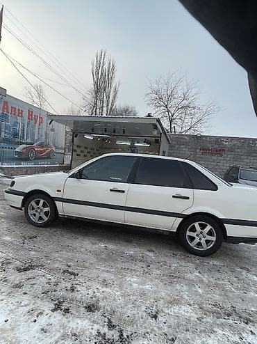 Volkswagen: Volkswagen Passat: 1994 г., 2 л, Механика, Бензин — 3
