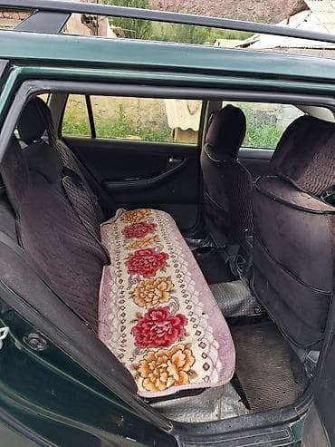 Продажа авто: Toyota Corolla: 2001 г., 1.6 л, Механика, Бензин, Универсал — 2