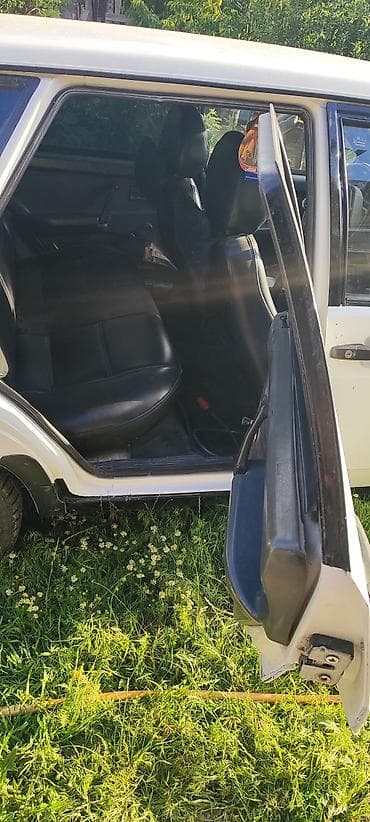 byd leopard 5: ВАЗ (ЛАДА) Samara: 1993 г., Седан — 2