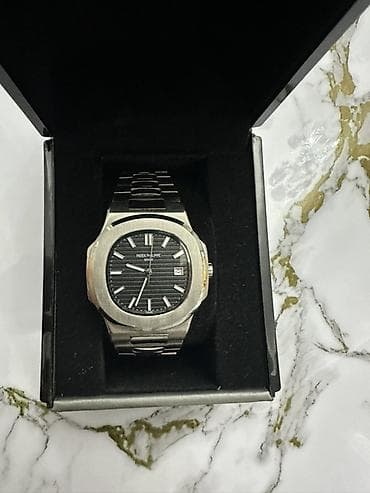 samsung a6plus: Часы наручные в стиле Patek Philippe Nautilus. - Корпус и браслет — 3