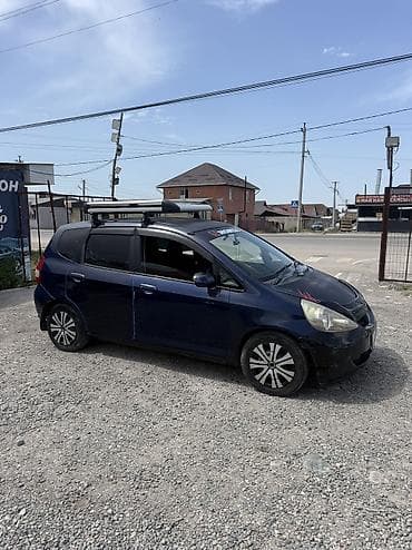 2 8: Honda Fit: 2002 г., 1.3 л, Вариатор, Бензин, Хэтчбэк — 3