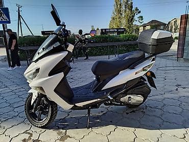 Скутерлер: Макси-скутер 150 куб. см, Бензин, Колдонулган — 2