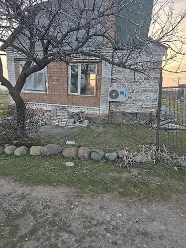 куплю участок в районе беловодск: Дача Комунальщик, рядом в дачи проведена питьевая вода 4 сотки, есть — 3