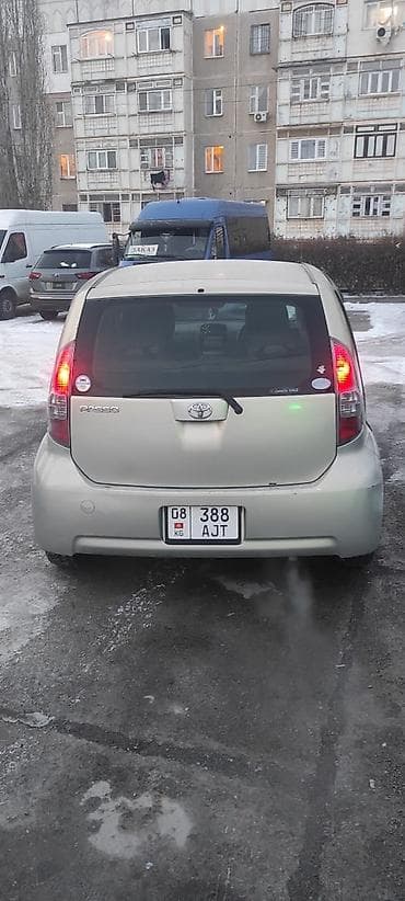 бюджетные авто: Toyota Passo: 2004 г., 1 л, Автомат, Бензин, Хэтчбэк — 4