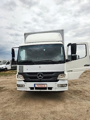 Унаа сатуу: Mercedes-Benz : 2005 г., 4.3 л, Кол менен иштөөчү, Дизель, Van — 1