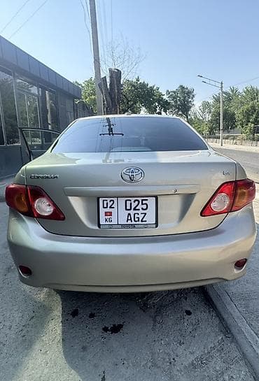 mc 2000: Toyota Corolla: 2010 г., Автомат, Бензин, Седан — 1