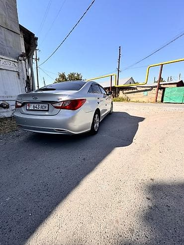 гольф первый: Hyundai Sonata: 2013 г., 2 л, Автомат, Газ, Седан — 1
