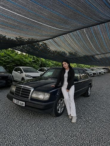 w124 заглушка: Mercedes-Benz E-Class: 1989 г., 2.6 л, Механика, Бензин, Седан — 1