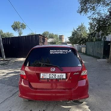 Продажа авто: Honda Fit: 2002 г., 1.3 л, Автомат, Бензин, Хэтчбэк — 3