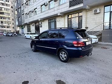 авенсус версо: Toyota Avensis Verso: 2002 г., 2 л, Механика, Дизель, Минивэн — 4
