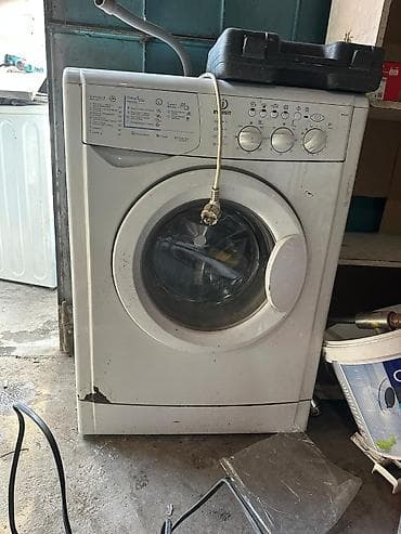 Кир жуучу машиналар: Стиральные машины с фронтальной загрузкой 1) Indesit WISL (серия — 1