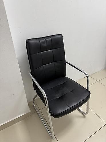 спинка: Продается стулья Б/у в хорошем состоянии 1500с каждый ест 2шт — 2