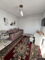 продаю дом район церкви: Үй, 80 кв. м, 5 бөлмө, Менчик ээси — 6