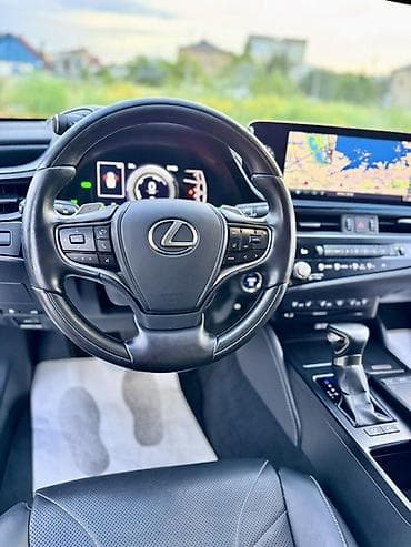 lexus es 2015: Lexus ES: 2022 г., 2.5 л, Вариатор, Гибрид, Седан — 9
