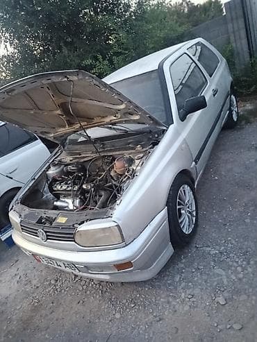 Продажа авто: Volkswagen Golf: 1992 г., 1.6 л — 1