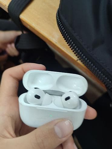 Микрофондор: Беспроводные наушники-вкладыши с кейсом зарядки - Форм-фактор — 2