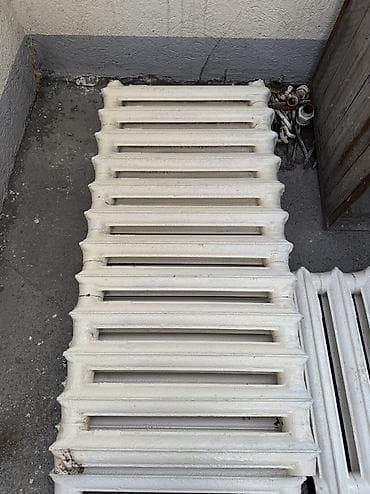 Чугунные батареи Б/у, Количество секций: 12 шт — 2