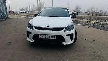 Kia Rio: 2018 г., 1.4 л, Автомат, Бензин, Седан