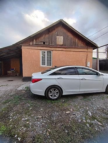 Дома: Продаю дом барачного типа,дом на три хозяина,у всех раздельные — 9