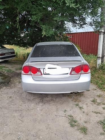 коврик: Honda Civic: 2007 г., 1.8 л, Автомат, Бензин, Седан — 2
