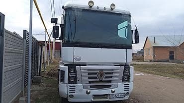 купить тягач рено: Тягач, Renault, 2002 г., Шторный — 9