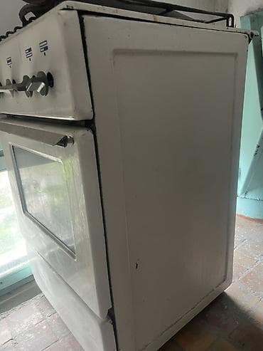 маленькая газ плита: Духовка — 1