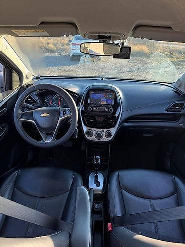 mazda 121: Chevrolet Spark: 2016 г., 1 л, Вариатор, Бензин, Универсал — 8