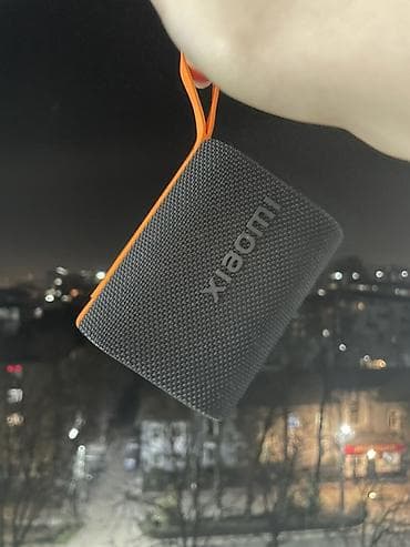 samsung frontier: Портативная Bluetooth-колонка Xiaomi - Компактный корпус с тканевой — 4