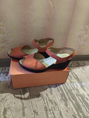 ортопед обувь: Женские босоножки на устойчивом каблуке - Размер: 38 (указан на — 1