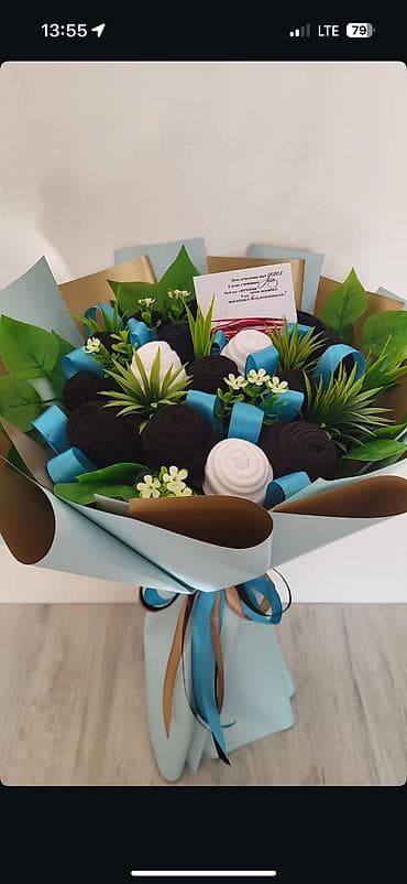 Головные уборы: Букеты из носков.
Подарок на 23-февраля — 1