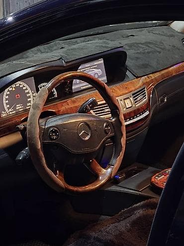 v class: Mercedes-Benz S-Class: 2005 г., 5.5 л, Автомат, Бензин, Седан — 10
