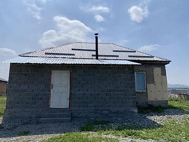 продам дом киргизия 1: Дом с печным отоплением и пристройкой - Частный дом 3х ком. 5сот — 1